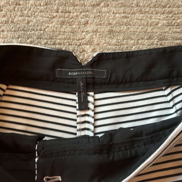 BCBGMaxAzria shorts - Picture 3 of 12